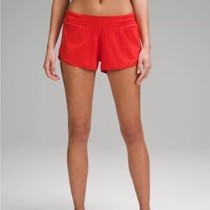 lululemon hotty hot low rise 4 inch